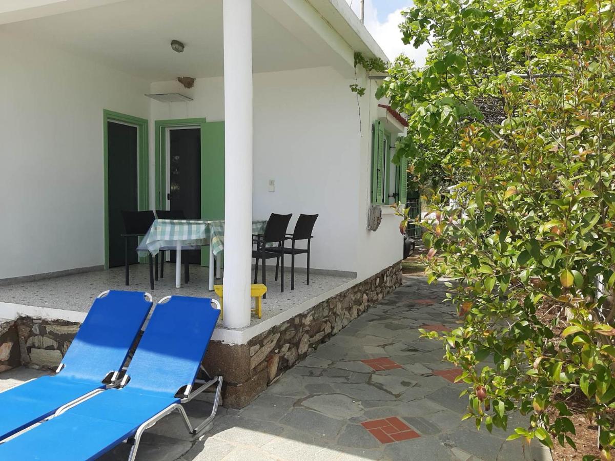 House Kokkalas On The Beach Пиргадикия Екстериор снимка
